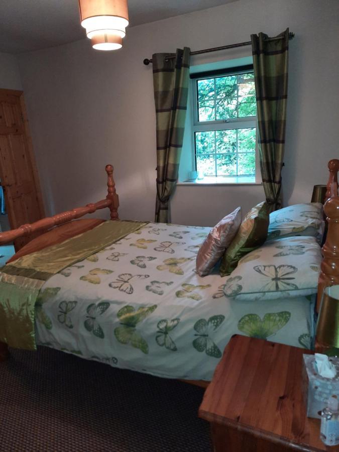 Country Cottage B&B Crossakeel Eksteriør billede